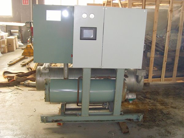 嘉荫酒店中央空调不停机清洗方法介绍